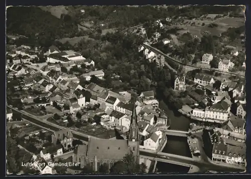 AK Gemünd /Eifel, Ortsansicht mit Kirche vom Flugzeug aus gesehen