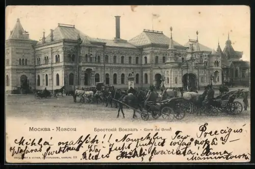 AK Moskau, Kutscher vor dem Brester (Brestskij) Bahnhof