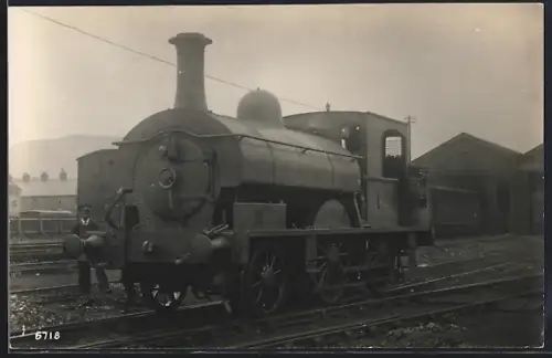 Foto-AK Englische Eisenbahn, Lokomotive No. 47