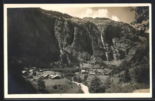 AK Stechelberg bei Lauterbrunnen, Panorama mit Felsen