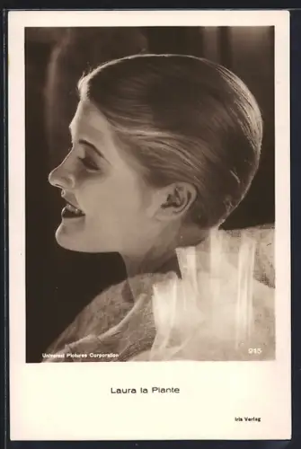 AK Schauspielerin Laura la Plante mit kurzem Haar