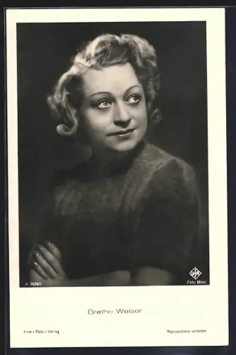 AK Schauspielerin Grethe Weiser, frontales Portrait
