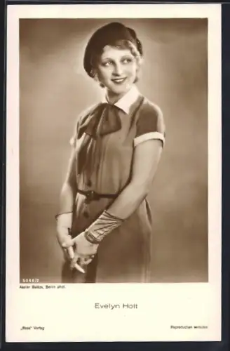 AK Schauspielerin Evelyn Holt mit Hut