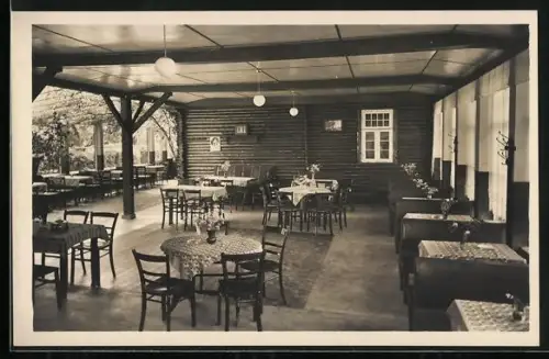 AK Probsteierhagen b. Kiel, Restaurant zum Irrgarten, Innenansicht