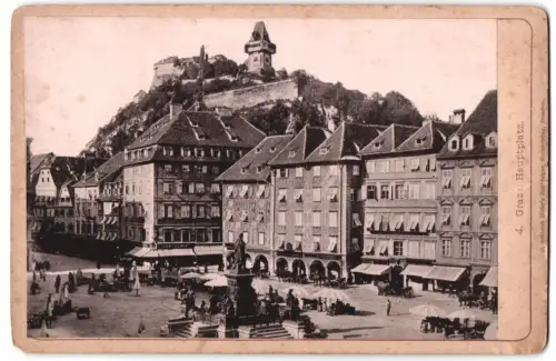 Fotografie O. Schleich, Dresden, Ansicht Graz, Hauptplatz, malerische Stadtansicht mit Uhrturm