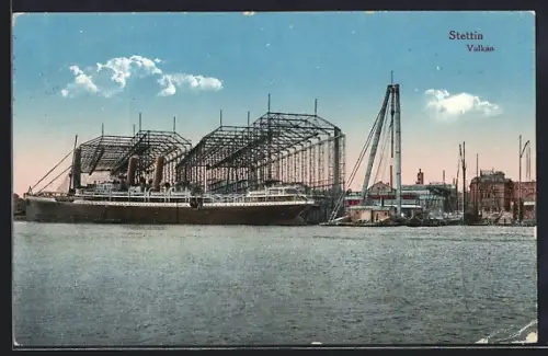 AK Stettin, Dampfer an der Vulkan-Werft im Hafen