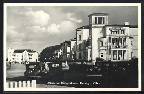 AK Heiligendamm i. Mecklbg., Ostseebad, Villen mit Strassenpartie