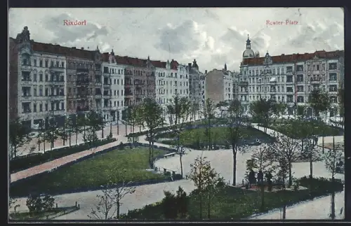 AK Berlin-Rixdorf, Reuter-Platz mit Bäumen