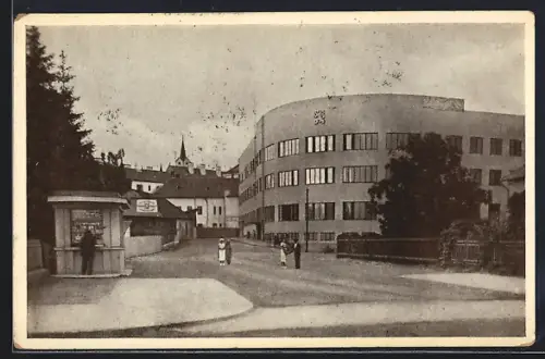 AK Uzhorod, Nova posta, Blick auf die neue Post und Kirchturm