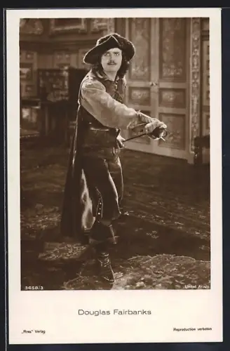 AK Schauspieler Douglas Fairbanks mit einem Degen