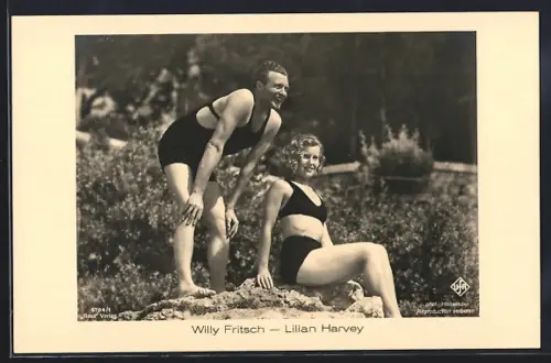 AK Schauspieler Willy Fritsch mit Schauspielerin Lilian Harvey im Sommer