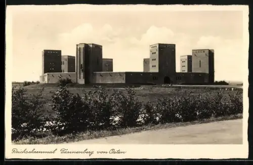 AK Tannenberg, Ansicht vom Reichsehrenmal von Osten