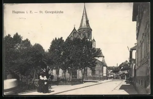 AK Hagenau i. E., St. Georgskirche mit Strassenpartie