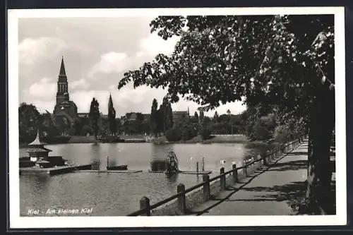 AK Kiel, Am Kleinen Kiel, Uferpromenade und Kirche