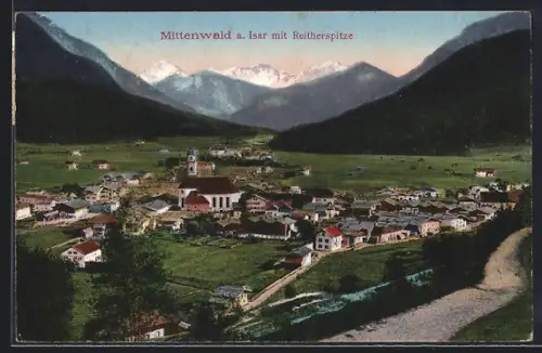 AK Mittenwald a. Isar, Reitherspitze, Ortsansicht, Kirche