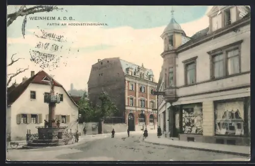 AK Weinheim a. d. B., Strassenpartie am Rodensteinbrunnen