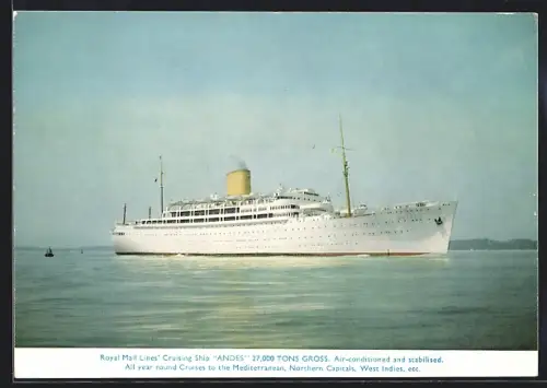 AK Passagierschiff Cruising Ship Andes vor der Küste, Royal Mail Lines