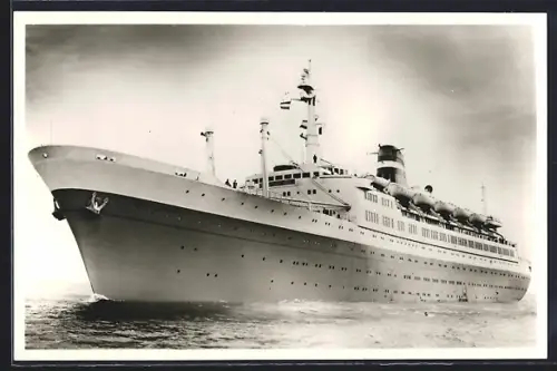 AK S.S. Statendam in voller Fahrt, Passagierschiff