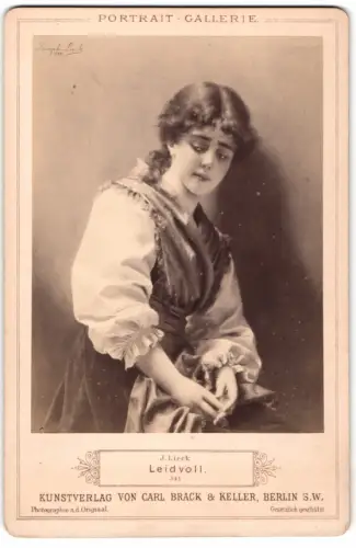 Fotografie Carl Brack, Berlin, Gemälde: Leidvoll, nach J. Lieck