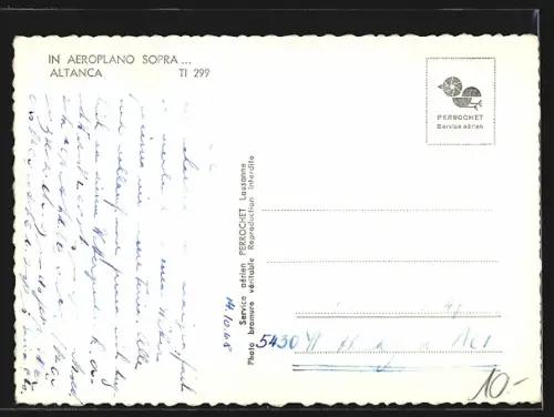 AK Altanca, Ortsansicht mit Kirche vom Flugzeug aus gesehen