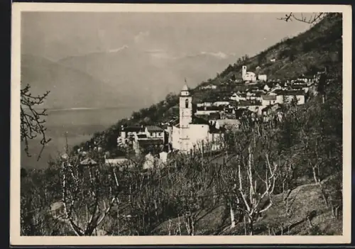 AK Caviano, Ortsansicht mit Kirche