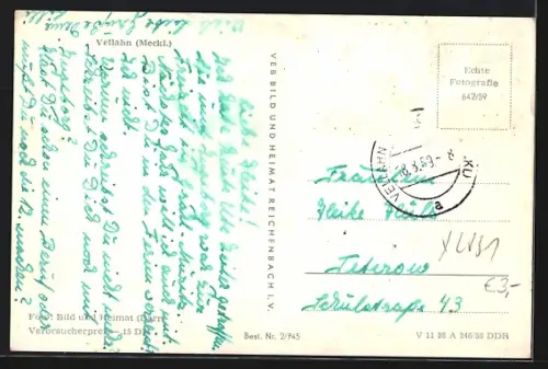 AK Vellahn /Meckl., Strassenansicht mit Kirche