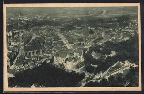 AK Landshut / Isar, Flugzeugaufnahme, Stadtansicht, Kirche