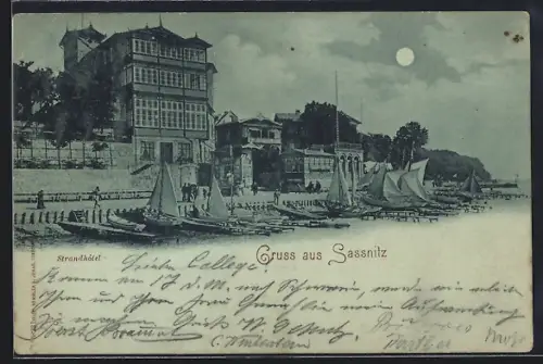 Mondschein-AK Sassnitz /Rügen, Strandhotel, Segelboote am Ufer