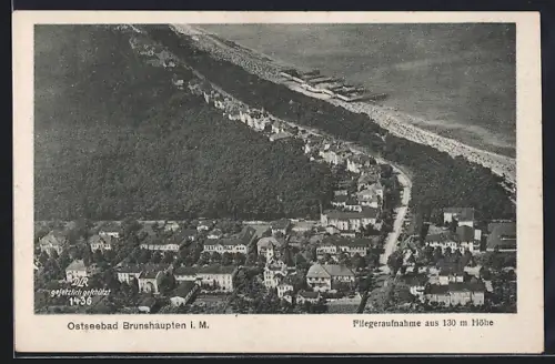 AK Brunshaupten i. M., Ostseebad, Teilansicht mit Strassenpartie, Fliegeraufnahme