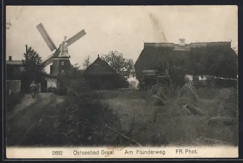 AK Graal, Ostseebad, Strasse Flunderweg mit Windmühle