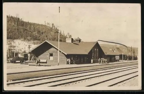 AK Lake Louise, Train Station