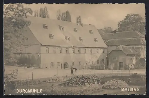 AK Weimar / Thür., Strassenpartie an der Burgmühle