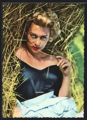 AK Martine Carol, Schauspielerin