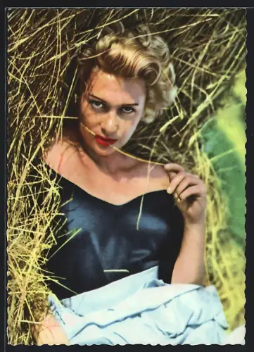 AK Martine Carol, Schauspielerin
