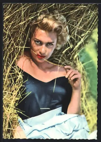AK Martine Carol, Schauspielerin