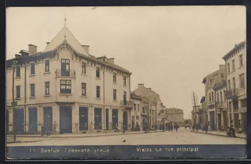 AK Vratza, La rue principal