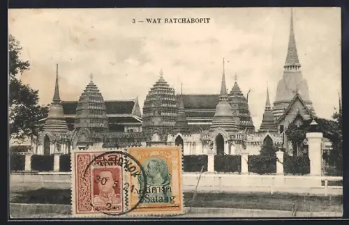 AK Bangkok, Wat Ratchabopit