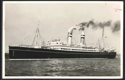 AK Passagierschiff Veendam verlässt den Hafen