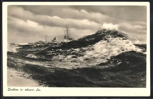 AK Zerstörer der Kriegsmarine bei schwerem Seegang