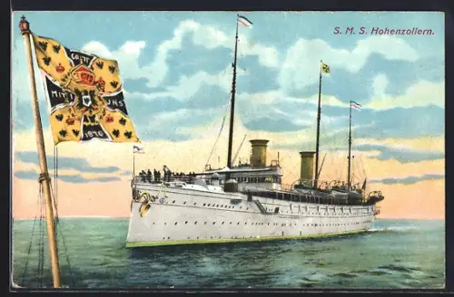 AK Kriegsschiff SMS Hohenzollern mit Besatzung an Deck