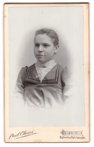 Fotografie Paul Oberst, Oelsnitz i.V., Bahnhofstrasse, Porträt einer jungen Frau