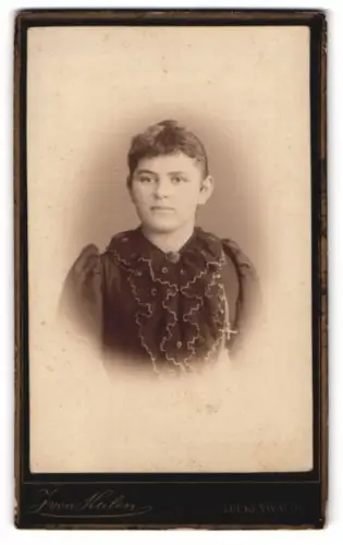 Fotografie I. von Halen, Luckenwalde, Breite Strasse 21, Portrait einer Frau