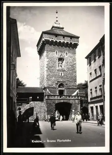AK Kraków, Brama Florianska
