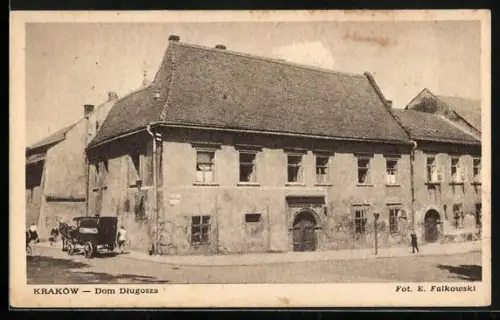 AK Krakow, Dom Diuhosza