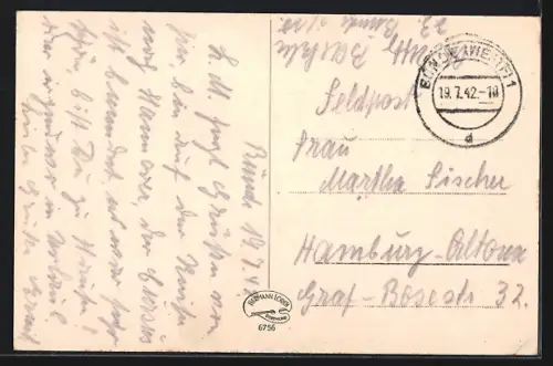 AK Bünde i. W., Kirchtreppe mit Statue