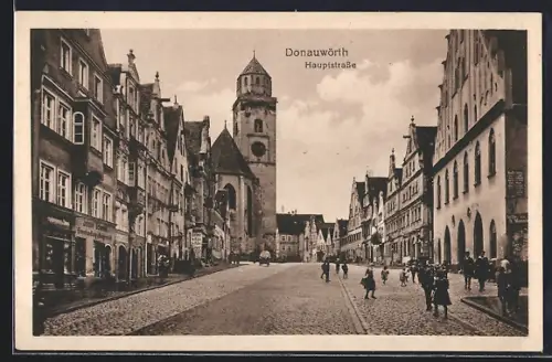 AK Donauwörth, Hauptstrasse mit Passanten