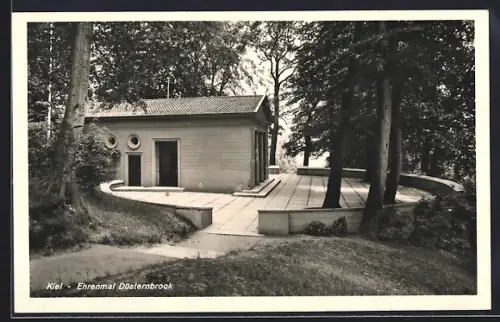 AK Kiel, Ehrenmal Düsternbrook