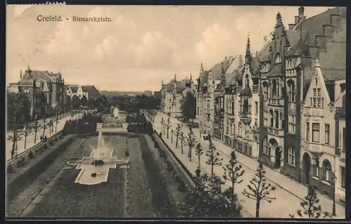 AK Crefeld, Bismarckplatz mit Strassenpartie