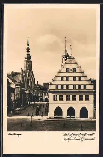 AK Greifswald, Rathaus mit Ehrenmal