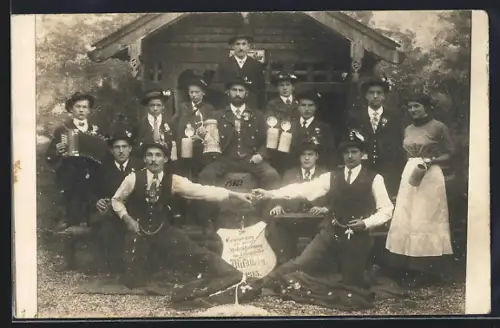Foto-AK Wildsteig, Gruppenfoto Rekrutierung im Kriegsjahr 1915